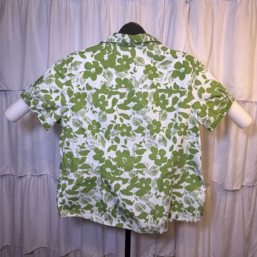 Basic Editions Women’s Floral
Print Short Sleeve Aloha Button Up Shirt Size XL - Picture 10 of 10